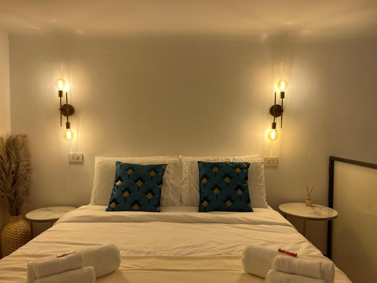 Regina Milano In Porta Romana 2 - Sky Tv, Wifi E Breakfast Box Daire Dış mekan fotoğraf