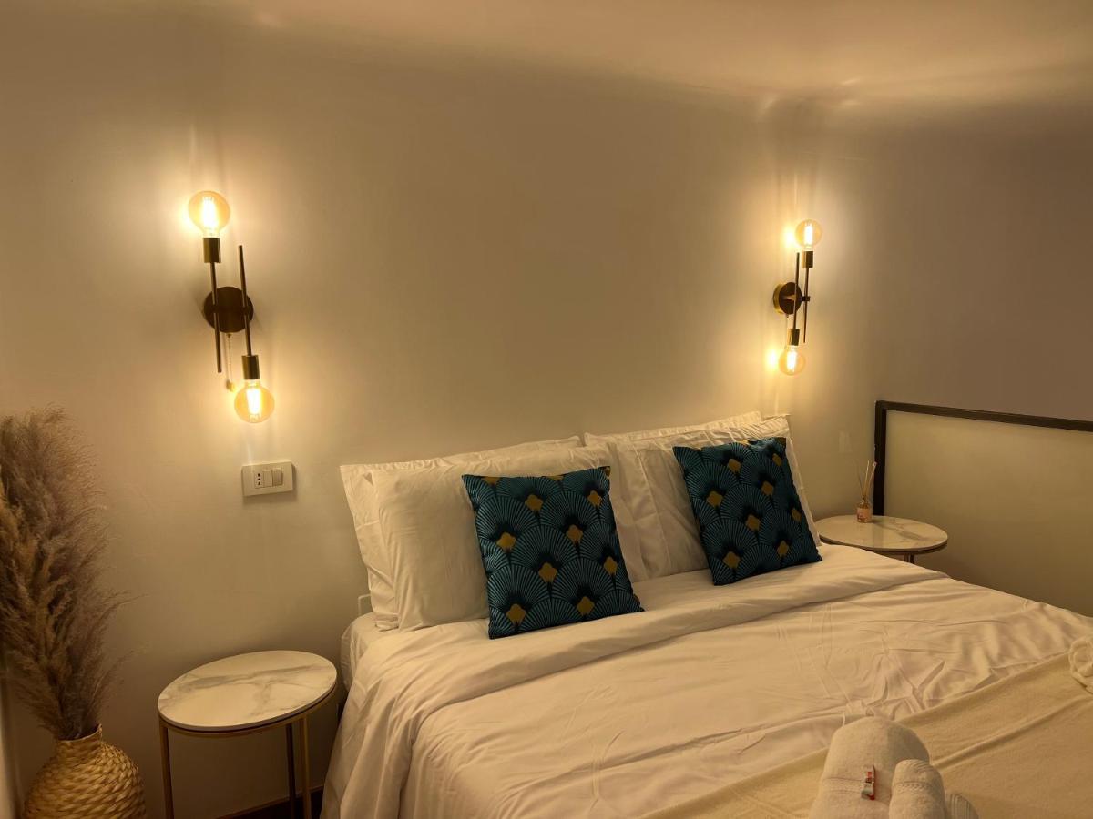 Regina Milano In Porta Romana 2 - Sky Tv, Wifi E Breakfast Box Daire Dış mekan fotoğraf