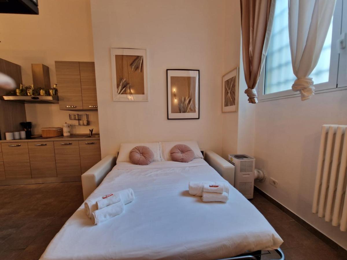 Regina Milano In Porta Romana 2 - Sky Tv, Wifi E Breakfast Box Daire Dış mekan fotoğraf