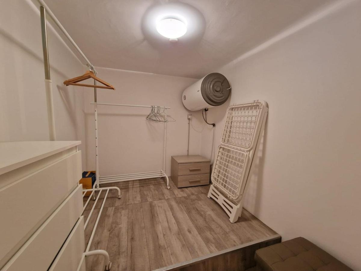 Regina Milano In Porta Romana 2 - Sky Tv, Wifi E Breakfast Box Daire Dış mekan fotoğraf