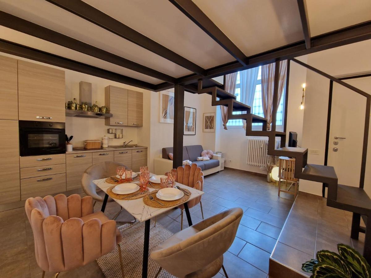 Regina Milano In Porta Romana 2 - Sky Tv, Wifi E Breakfast Box Daire Dış mekan fotoğraf