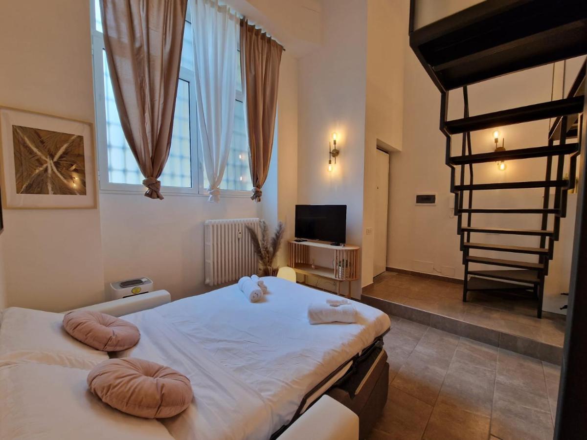 Regina Milano In Porta Romana 2 - Sky Tv, Wifi E Breakfast Box Daire Dış mekan fotoğraf