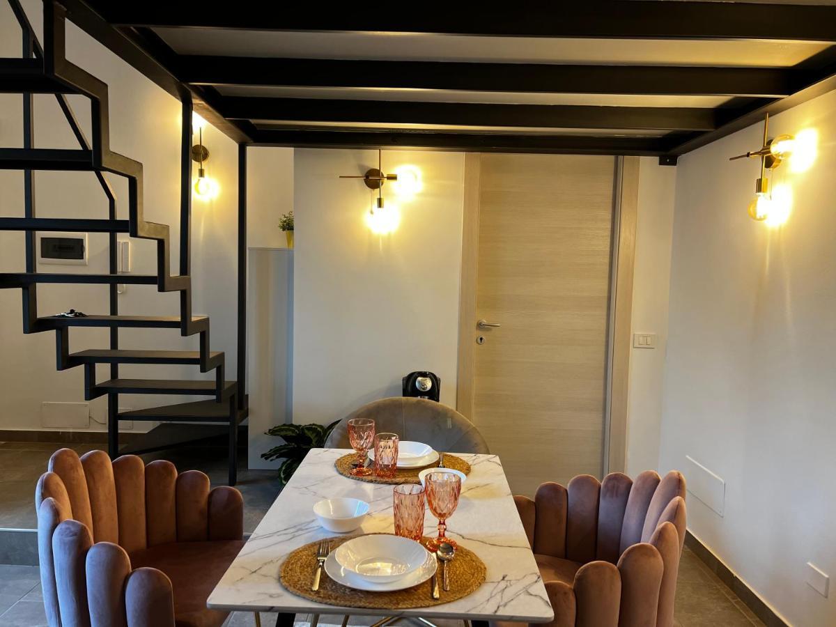 Regina Milano In Porta Romana 2 - Sky Tv, Wifi E Breakfast Box Daire Dış mekan fotoğraf